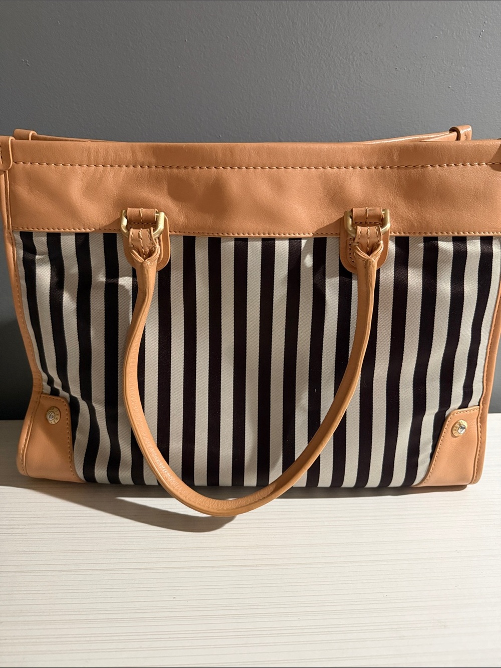 Henri Bendel signature black-and-white striped canvas tote bag - Picture 9 of 9